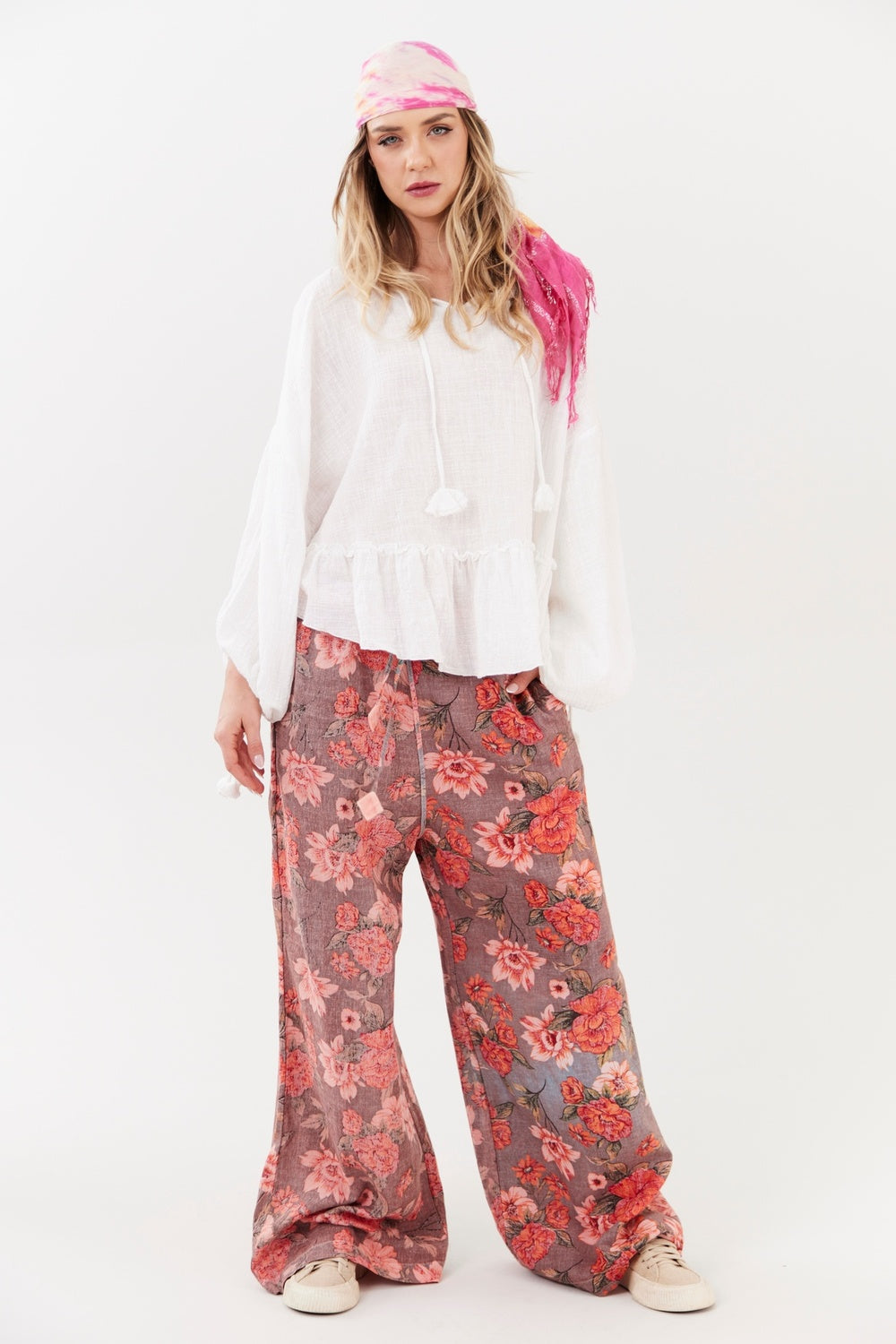 Bata Ampla Off White Yacamim B5