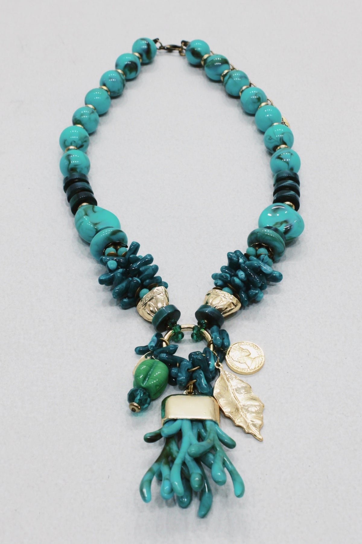 Colar Artesanal Com Esferas Verdes Yacamim #623