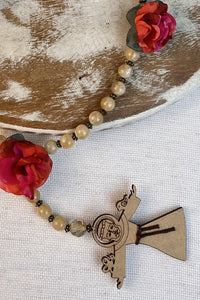 Colar Terço São Francisco De Assis Bege Yacamim #292