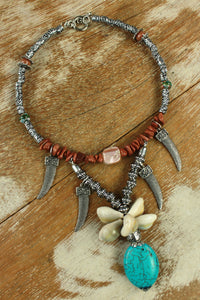 Colar Artesanal Curto Com Pedras E Metais Yacamim #345
