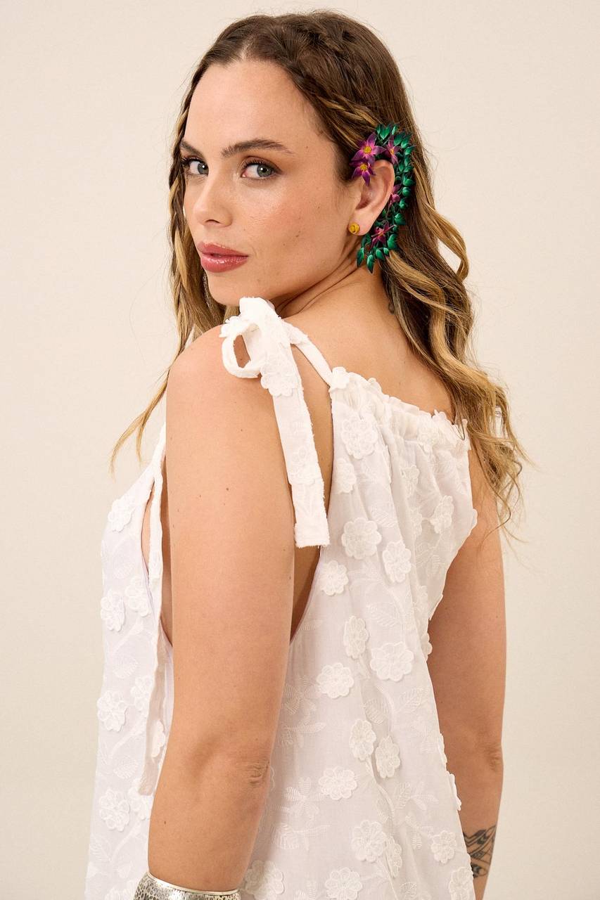 Vestido Longo Com Alças De Amarrar E Flores Bordadas Branco Yacamim