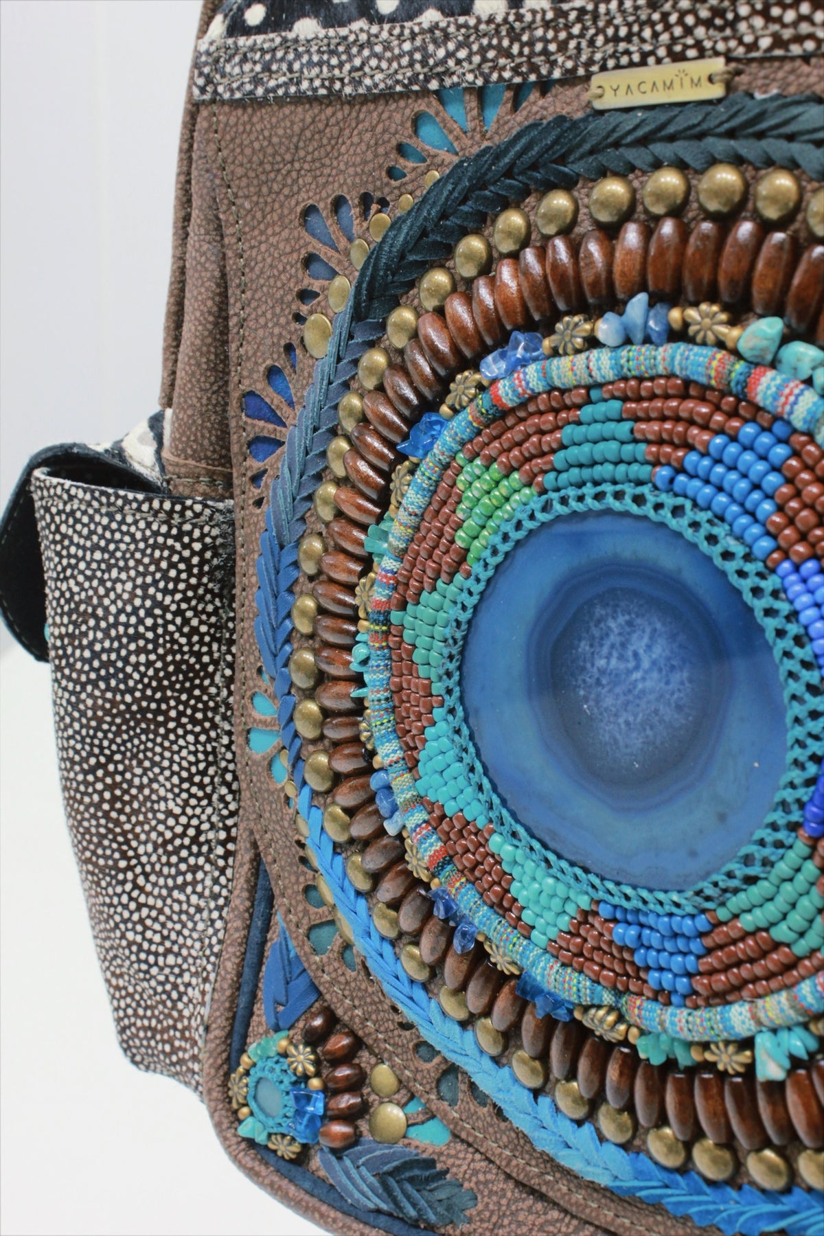 Bolsa De Couro Artesanal Xamã Com Pedra Yacamim #632