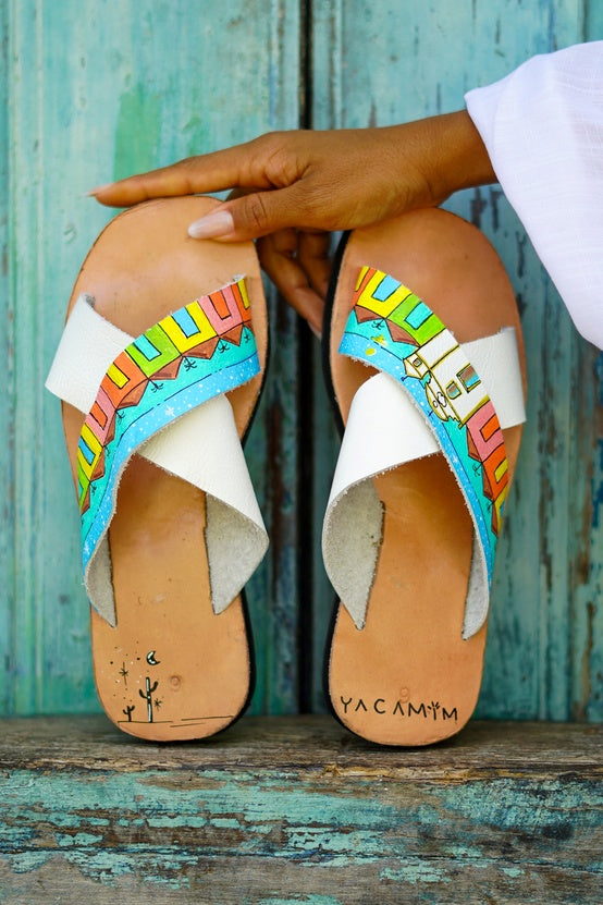 Sandália Rasteira De Couro Caraíva Coleção Bahêa Yacamim #716