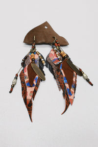 Brinco Artesanal De Couro Com Miçangas Yacamim #656