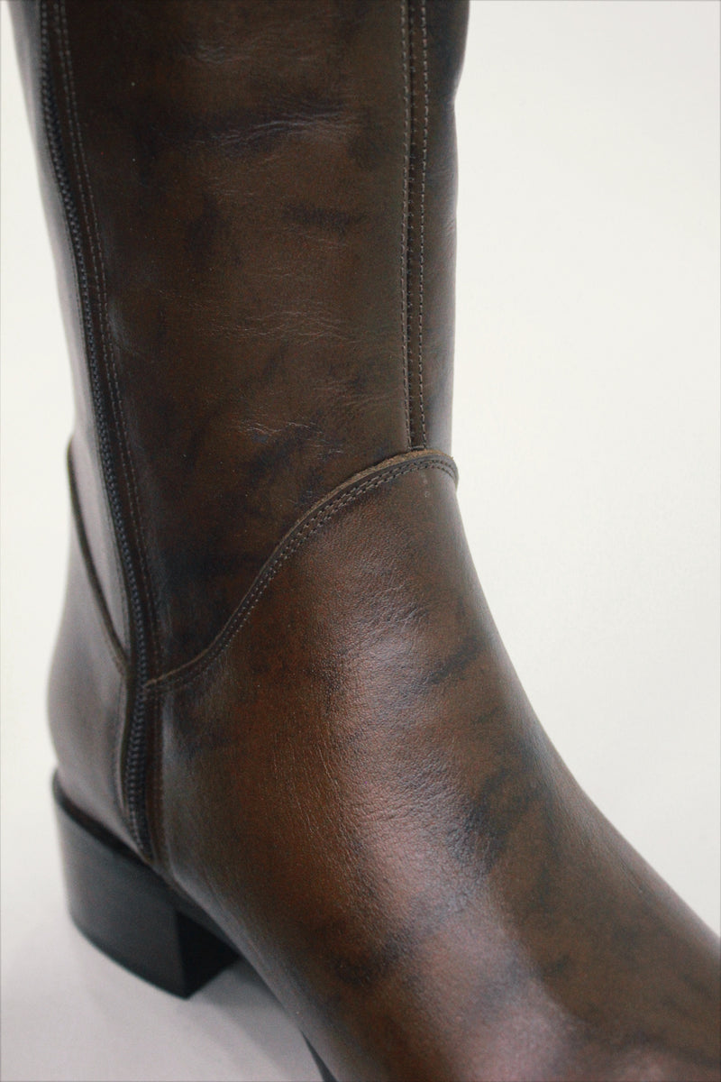 Bota De Couro Cano Longo Firenze Café Yacamim #469