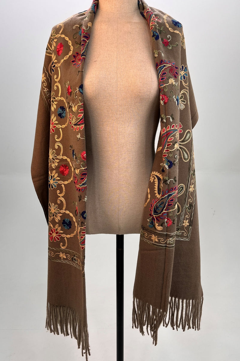 Cachecol Cashmere Marrom Bordado Yacamim #327