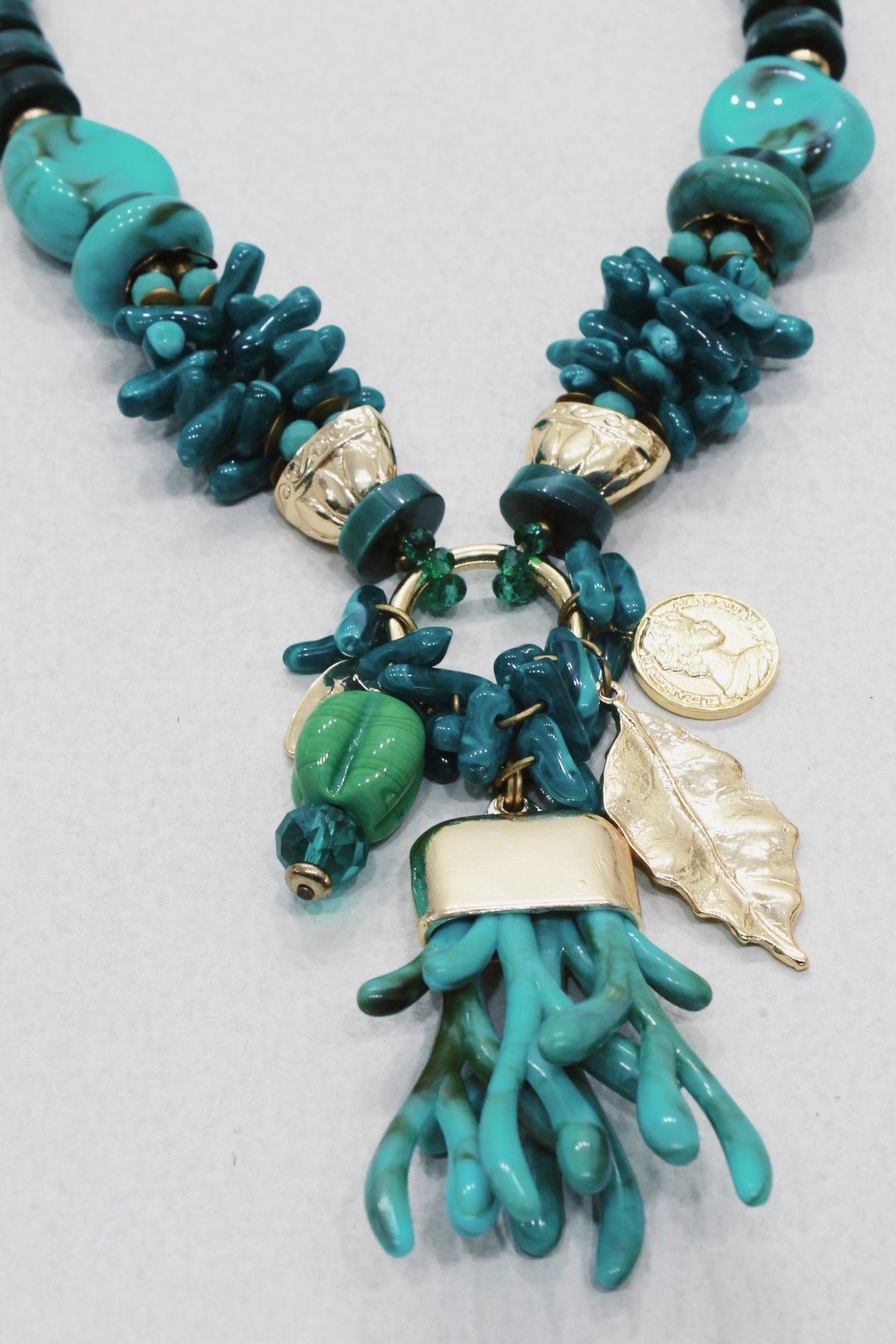 Colar Artesanal Com Esferas Verdes Yacamim #623