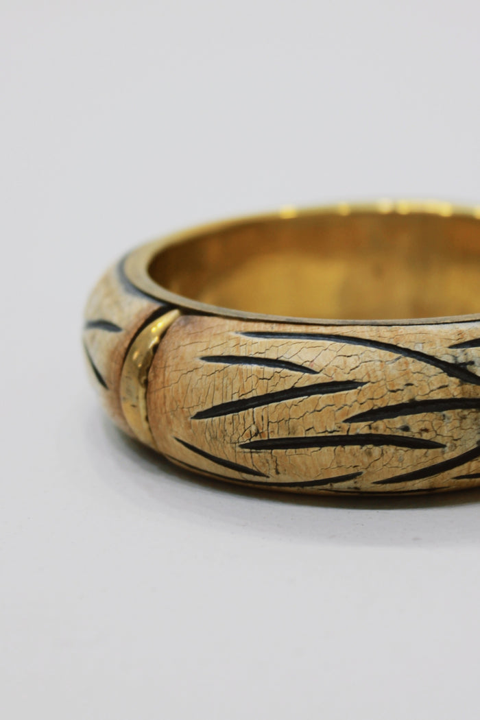 Pulseira Bracelete De Metal Com Madeira Yacamim #761