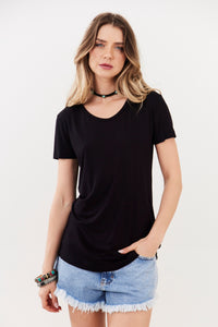 Blusa Básica Preto Yacamim B7