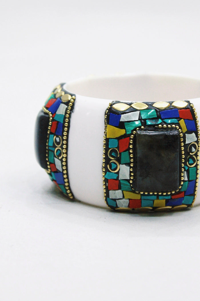 Pulseira Bracelete Largo De Cerâmica Com Pedras Yacamim #443