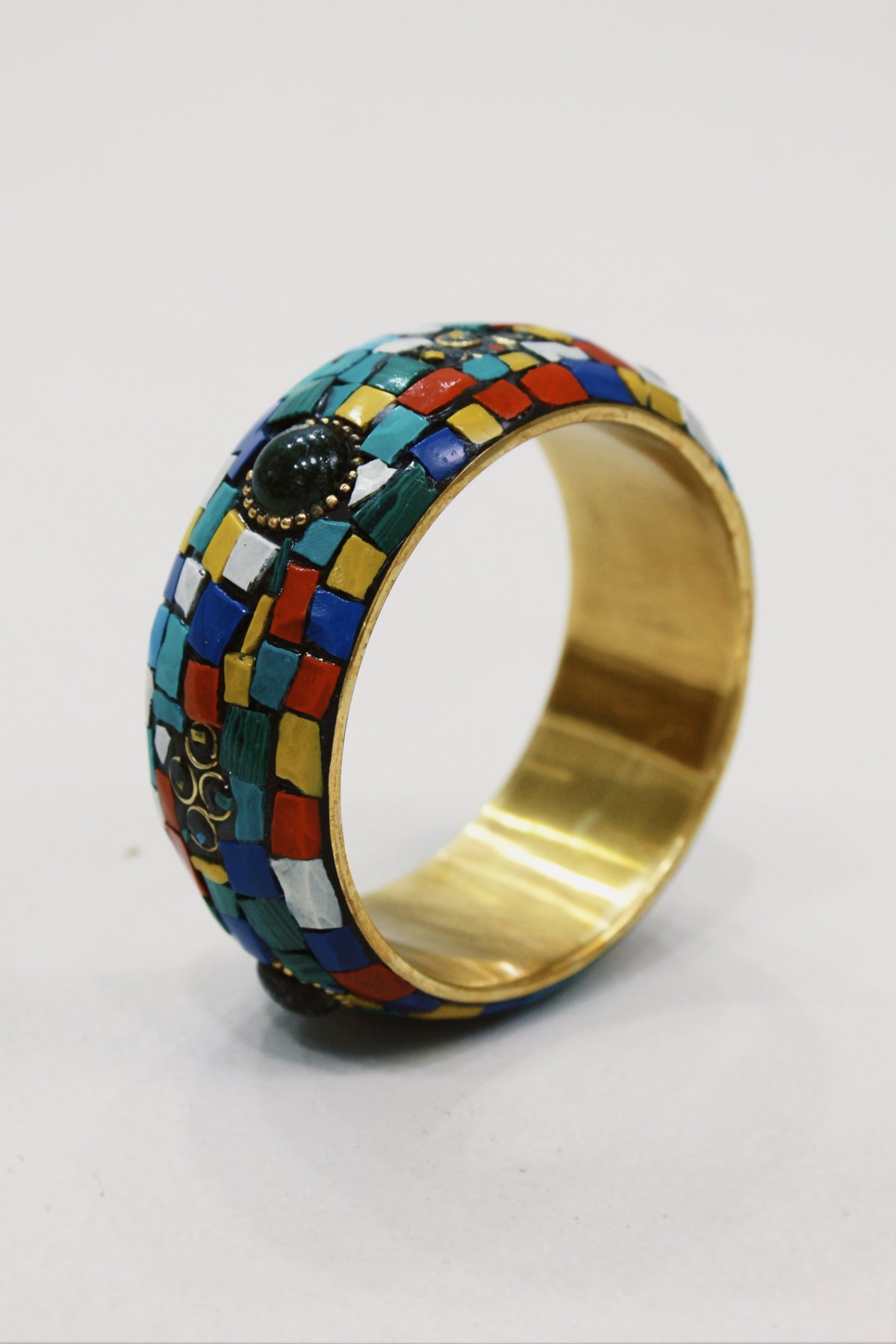 Pulseira Bracelete De Metal Com Pedras Yacamim #576