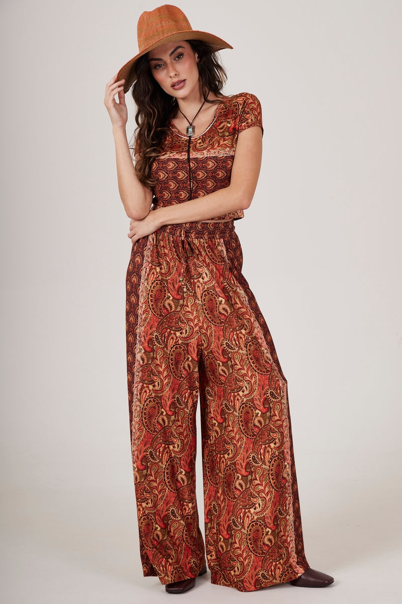 Calça Pantalona Terracota Estampa Cashmere Yacamim A6
