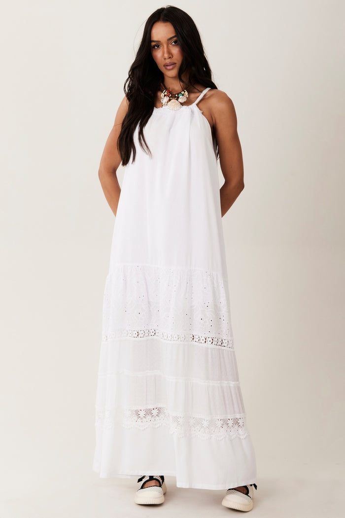 Vestido Longo De Alças Com Rendas Branco Yacamim E10