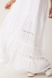 Vestido Longo De Alças Com Rendas Branco Yacamim E10