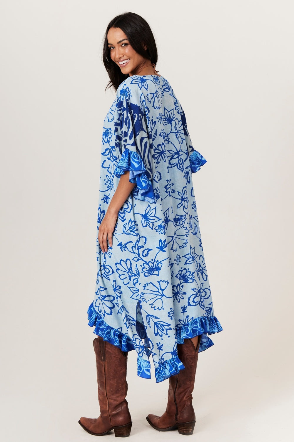 Kaftan Amplo Com Decote Em V Azul Estampado Yacamim J4