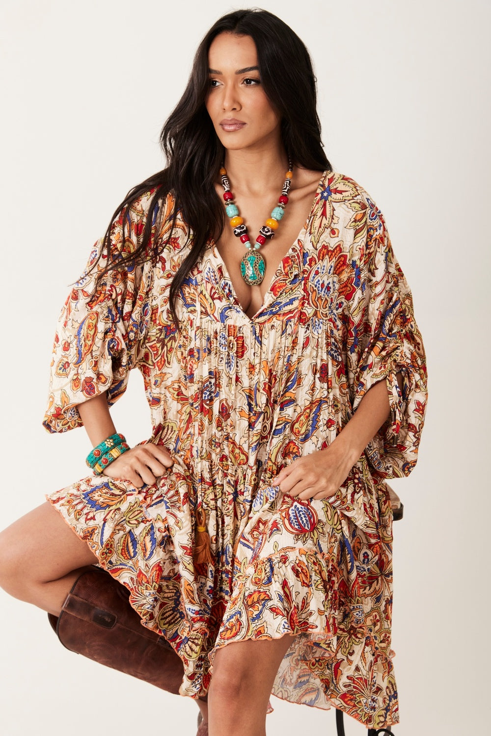 Vestido Curto Amplo Soltinha Bege Estampado Yacamim D1