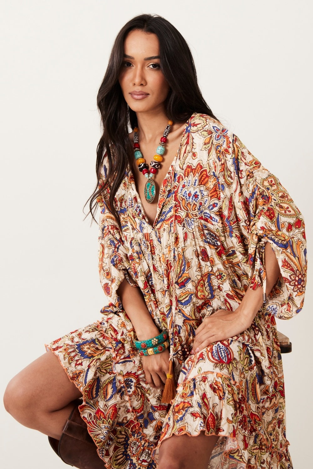 Vestido Curto Amplo Soltinha Bege Estampado Yacamim D1