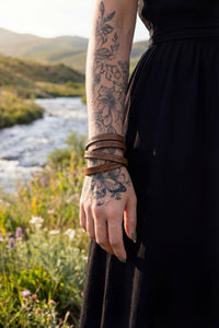 Pulseira De Oração De Couro Marrom Yacamim #133