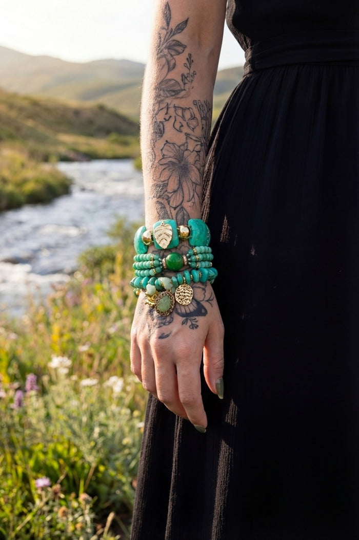 Kit De Pulseiras Com Mix De Pingentes Yacamim #708