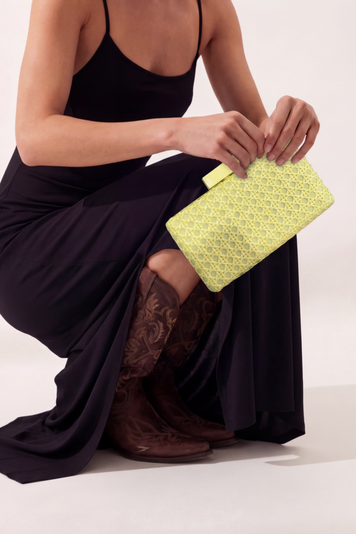 Bolsa Carteira De Mão Clutch Bege Yacamim #149